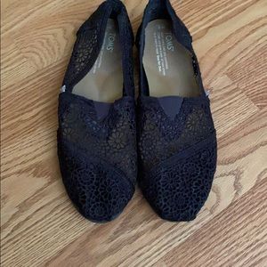 size 8 lace toms